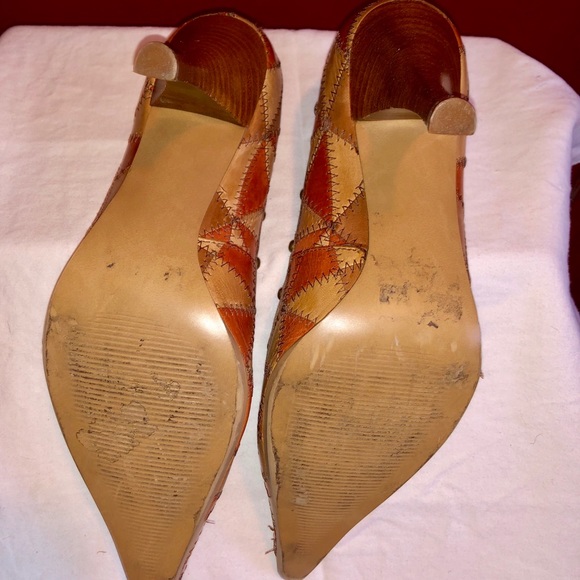 Carlos Santana “Puzzled” patchwork pointyStilettos - Picture 4 of 8